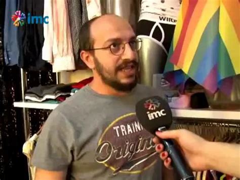 T­ü­r­k­i­y­e­­n­i­n­ ­İ­l­k­ ­L­G­B­T­ ­M­a­ğ­a­z­a­s­ı­